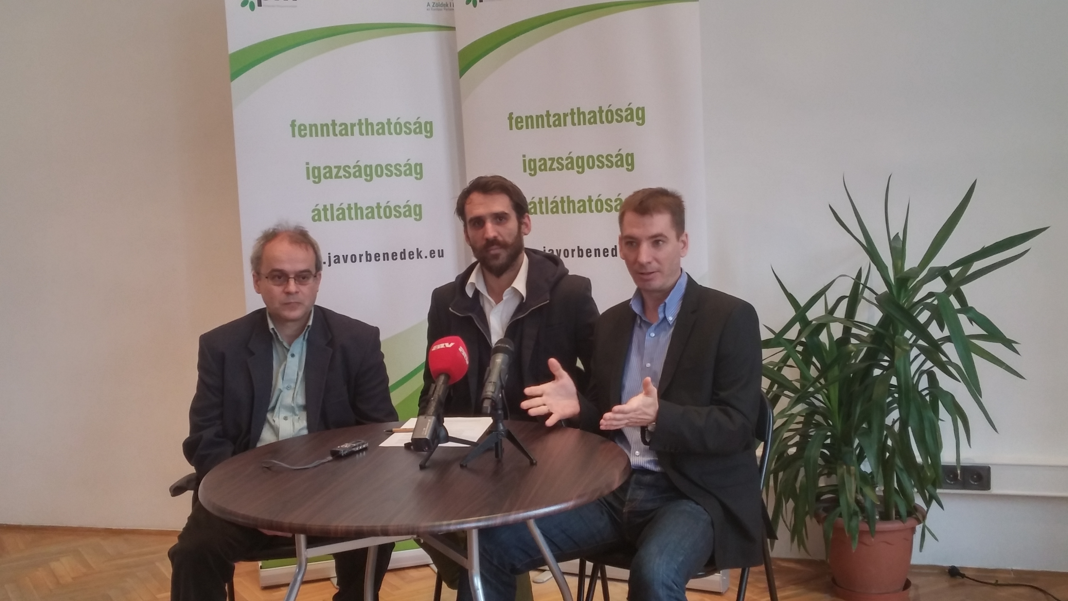 Adócsalási vád – Horváth András és Vágó Gábor petícióval fordul az Európai Parlamenthez