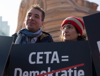 A Zöldek a CETA ellen tiltakoztak Strasbourgban
